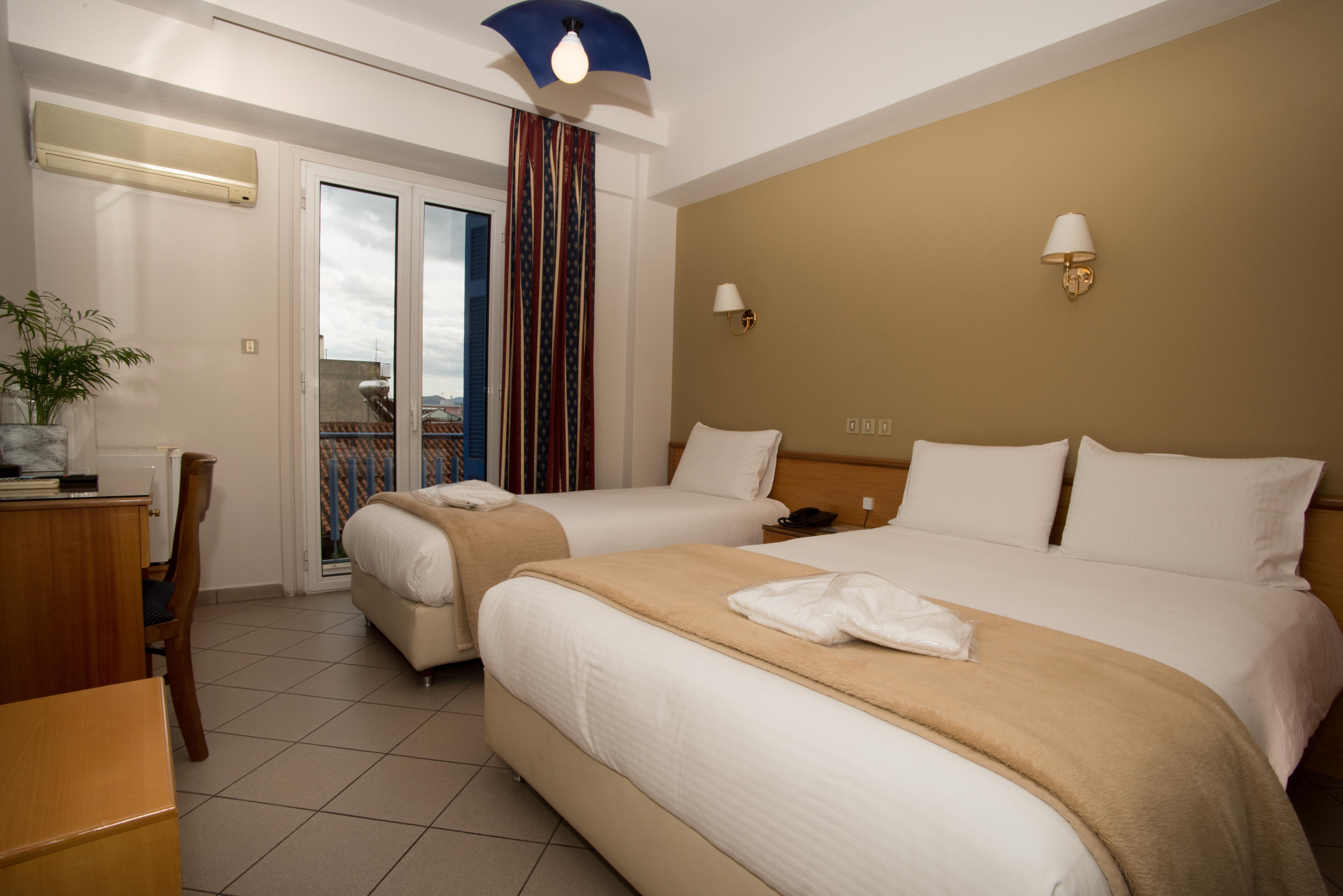 Morfeas Hotel アルゴス エクステリア 写真